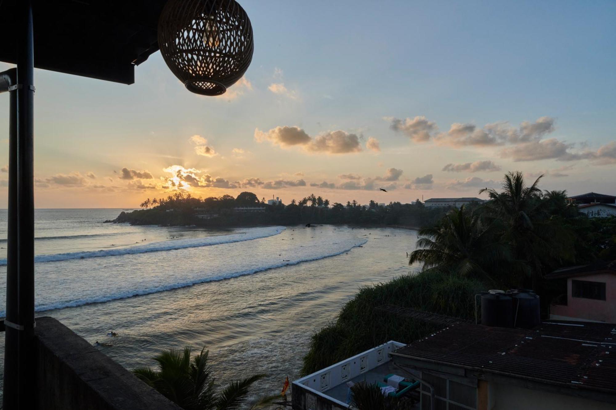 Kings Bay Beach Resort Galle Extérieur photo