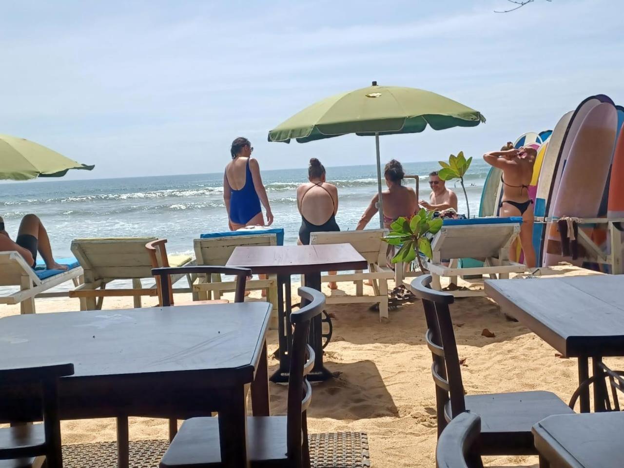 Kings Bay Beach Resort Galle Extérieur photo